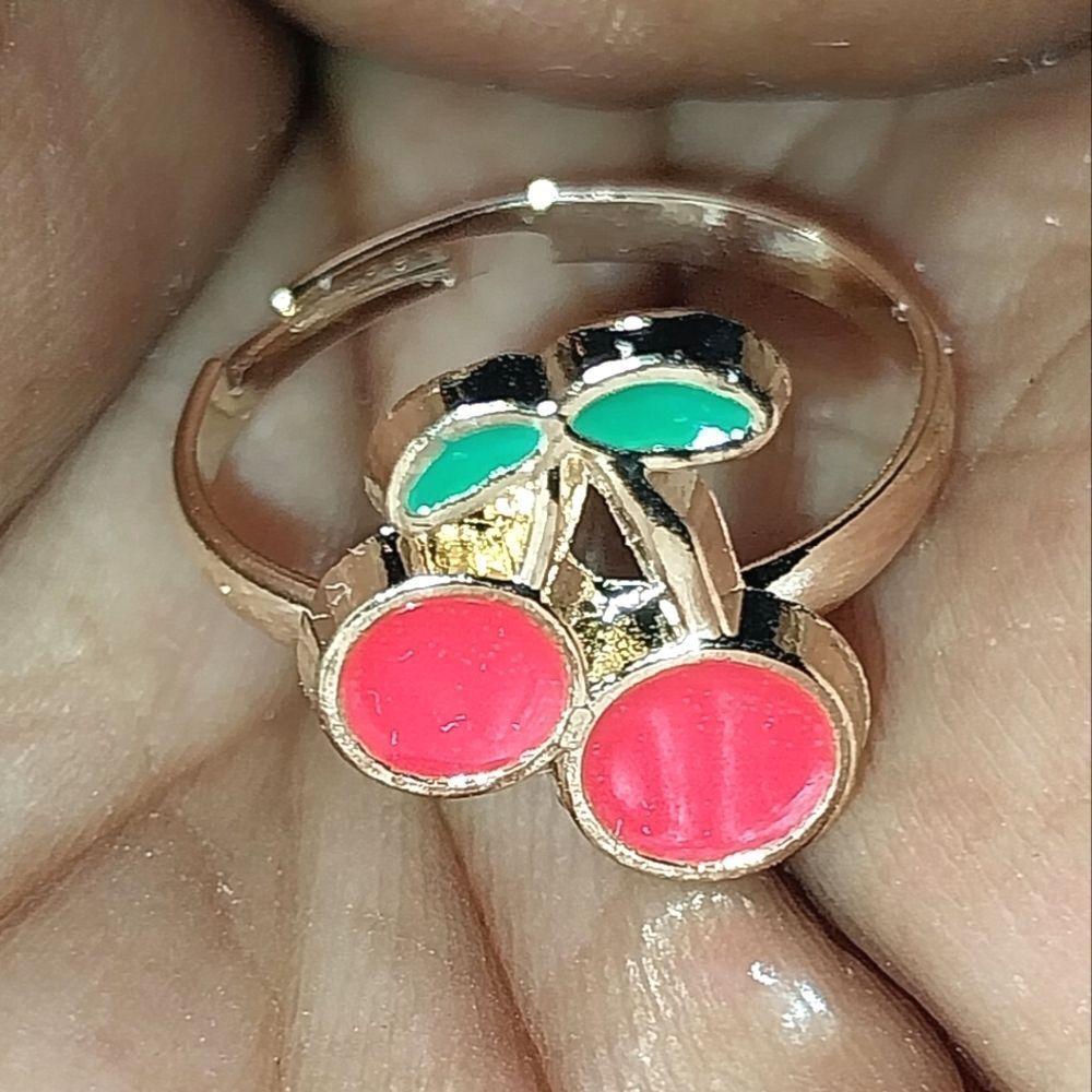 Super cute girls jeweled adjustable ring